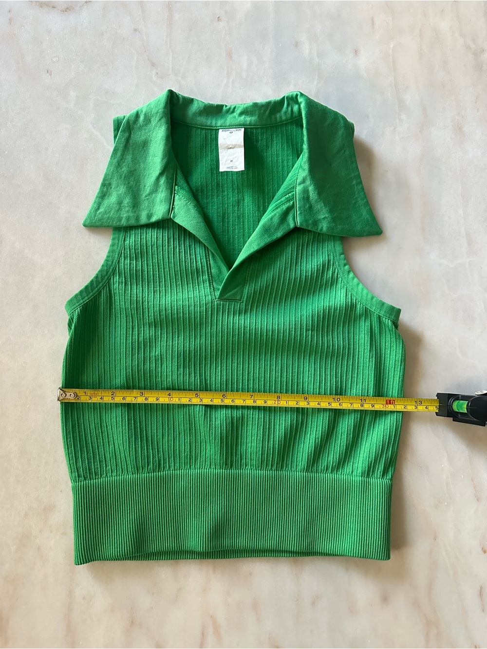 Diane Von Furstenberg Bright Green Ribbed Collared Crop Top - Picture 6 of 7